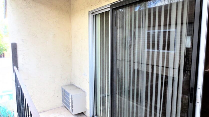 421 South Mollison Avenue - El Cajon - California - 2 bed, 1 bath rental property