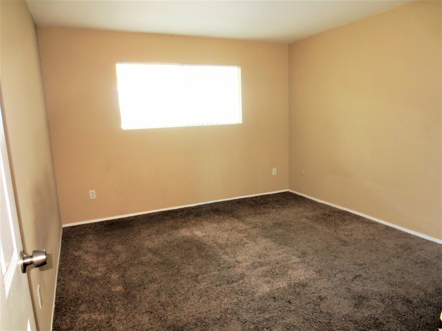 421 South Mollison Avenue - El Cajon - California - 2 bed, 1 bath rental property