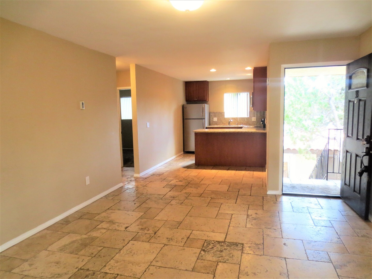 421 South Mollison Avenue - El Cajon - California - 2 bed, 1 bath rental property