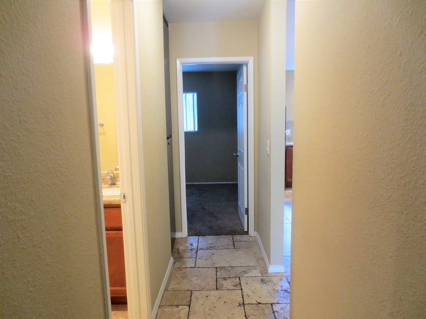 421 South Mollison Avenue - El Cajon - California - 2 bed, 1 bath rental property