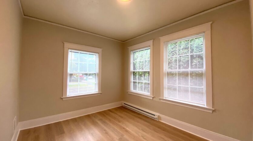 425 NE 70th Unit 1 - Portland - Oregon - 3 bed, 2 bath rental property