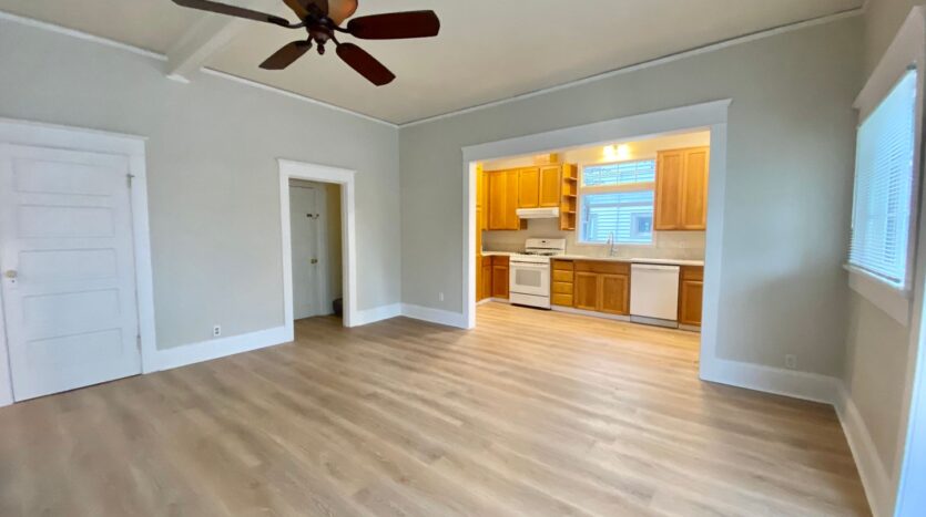 425 NE 70th Unit 1 - Portland - Oregon - 3 bed, 2 bath rental property