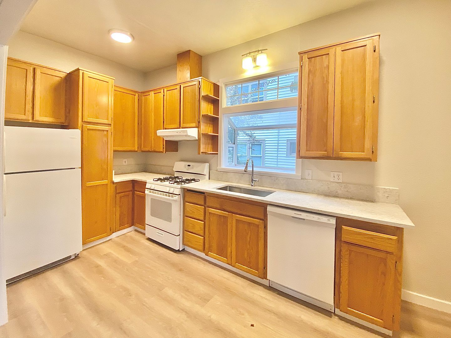 425 NE 70th Unit 1 - Portland - Oregon - 3 bed, 2 bath rental property