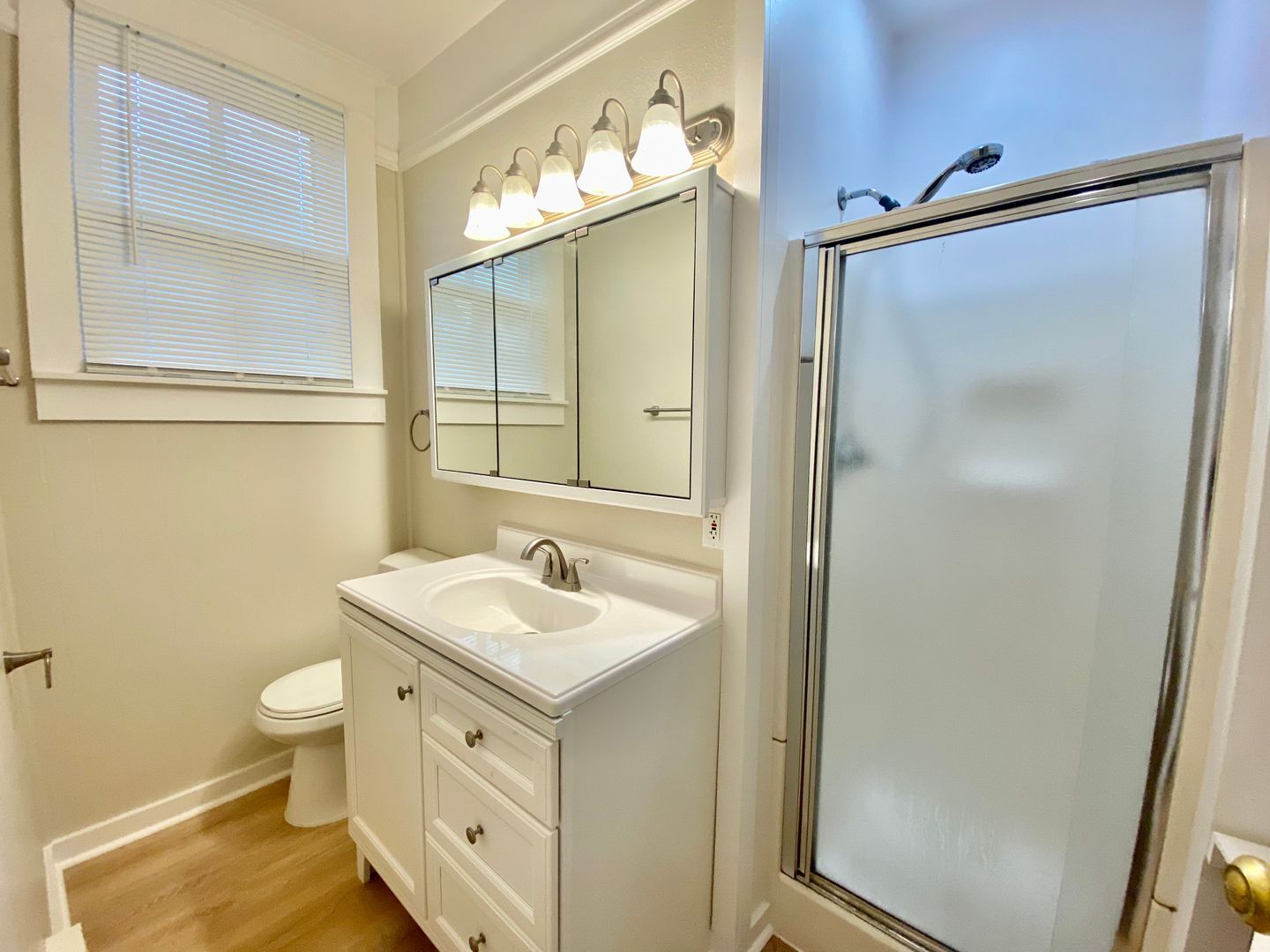 425 NE 70th Unit 1 - Portland - Oregon - 3 bed, 2 bath rental property