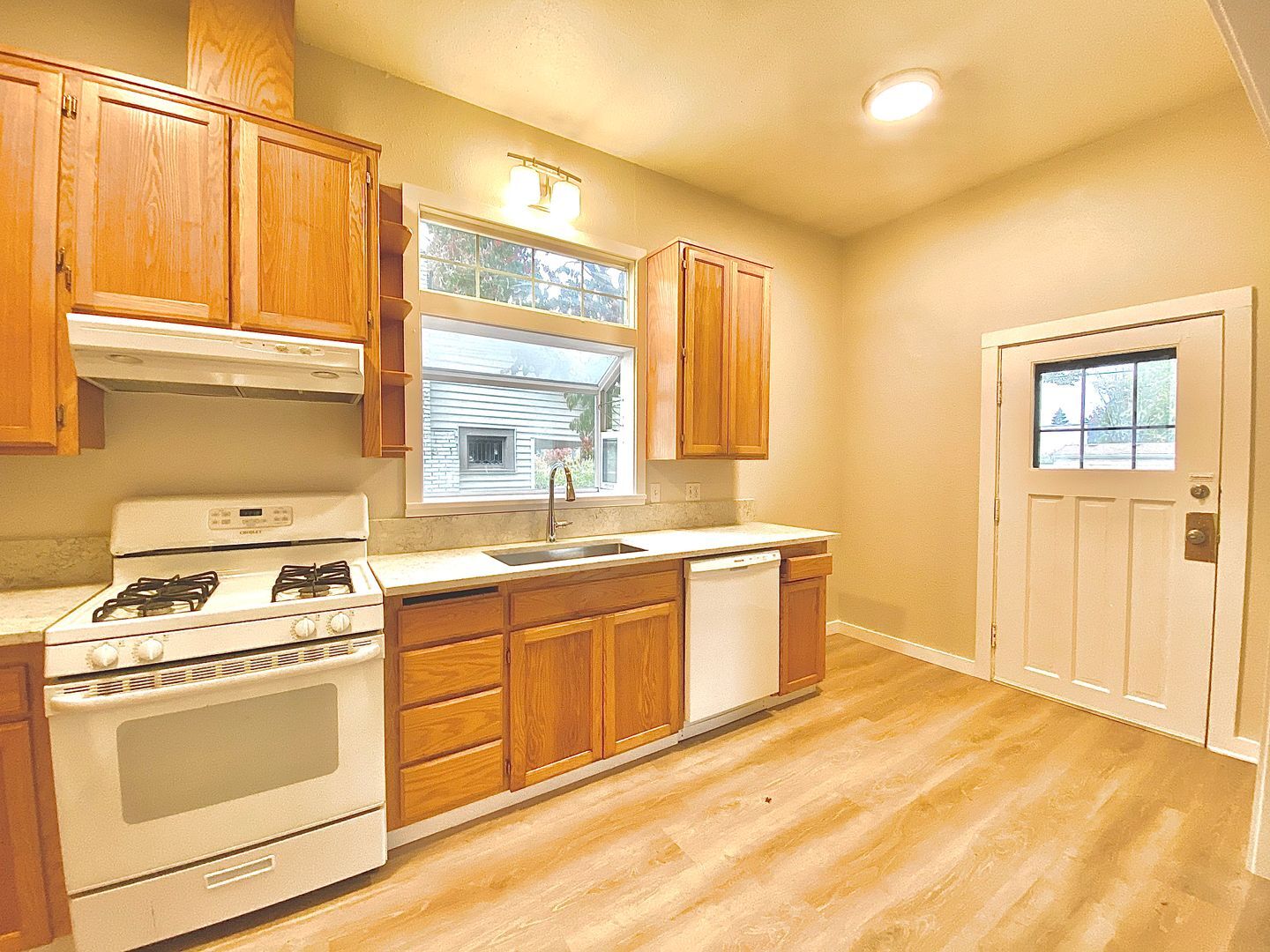425 NE 70th Unit 1 - Portland - Oregon - 3 bed, 2 bath rental property