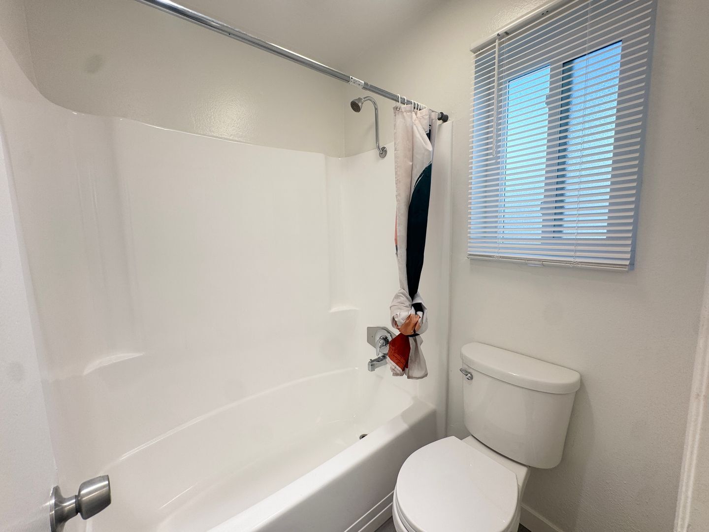 4311 Parks Ave - La Mesa - California - 1 bed, 1 bath rental property
