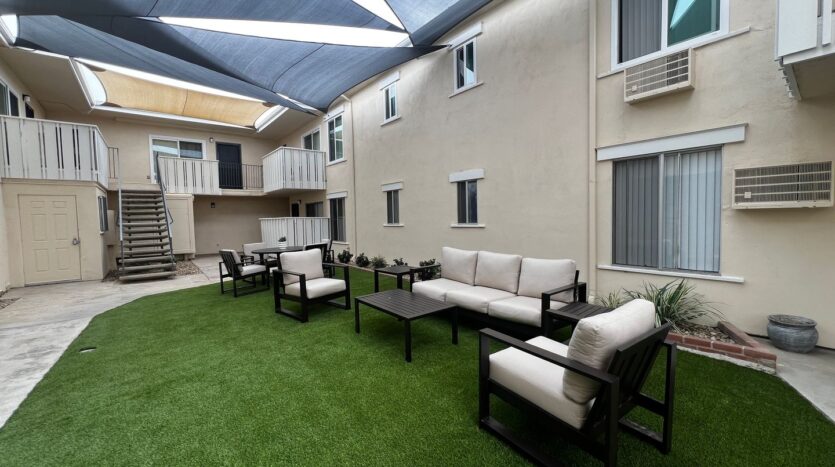 4311 Parks Ave Unit 4 - La Mesa - California - 1 bed, 1 bath rental property