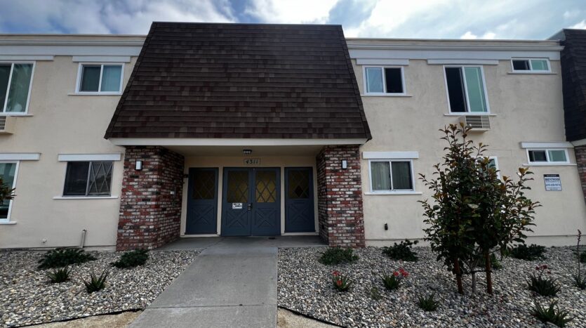 4311 Parks Ave Unit 4 - La Mesa - California - 1 bed, 1 bath rental property