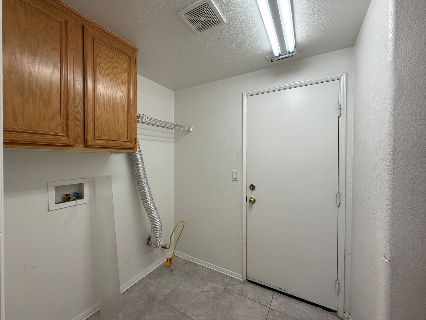 43439 Bale Court - Lancaster - California - 5 bed, 3 bath rental property