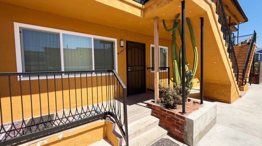 4348 - 4352 1/2 McClintock St - San Diego - California - 2 bed, 1 bath rental property