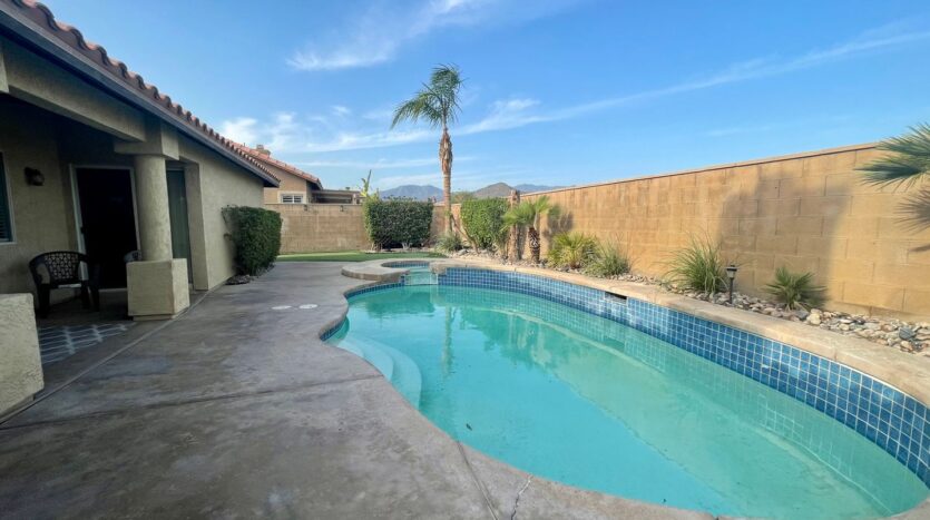 43755 Milan Court - La Quinta - California - 3 bed, 2 bath rental property