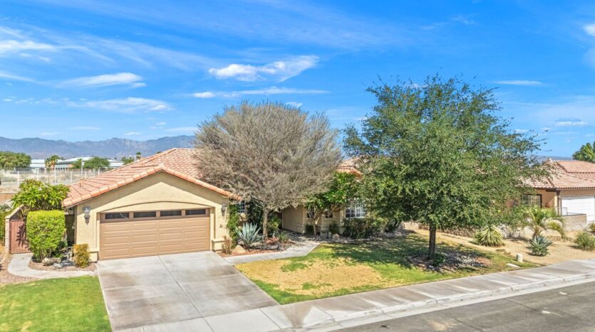 43755 Milan Court - La Quinta - California - 3 bed, 2 bath rental property