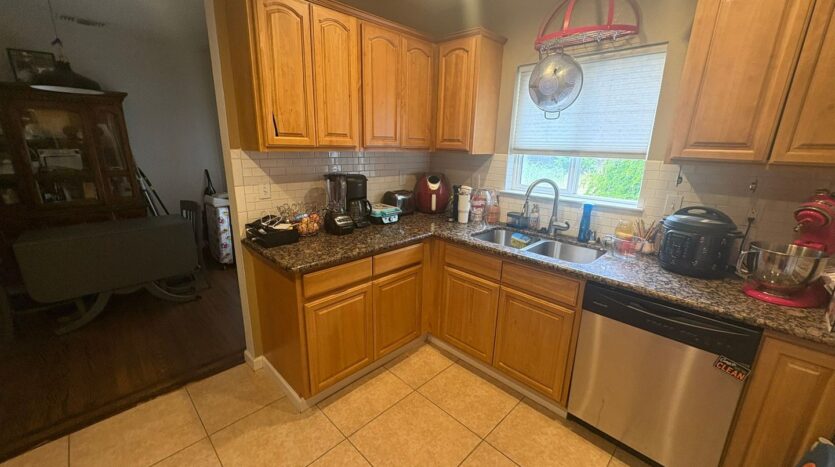 4416 12th Ave - Sacramento - California - 2 bed, 1 bath rental property