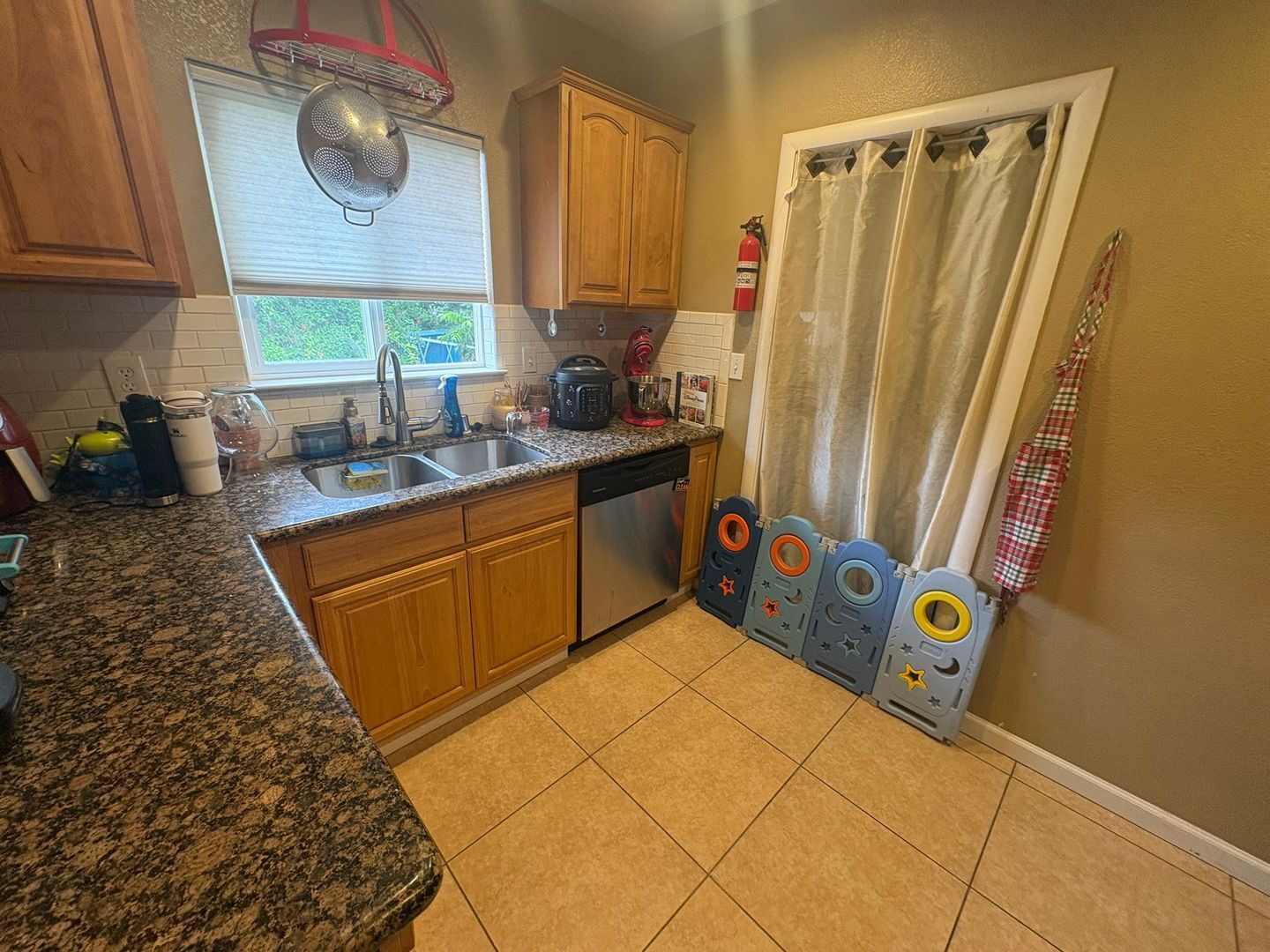 4416 12th Ave - Sacramento - California - 2 bed, 1 bath rental property