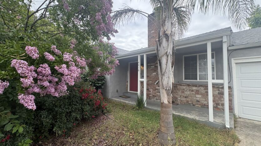 4416 12th Ave - Sacramento - California - 2 bed, 1 bath rental property