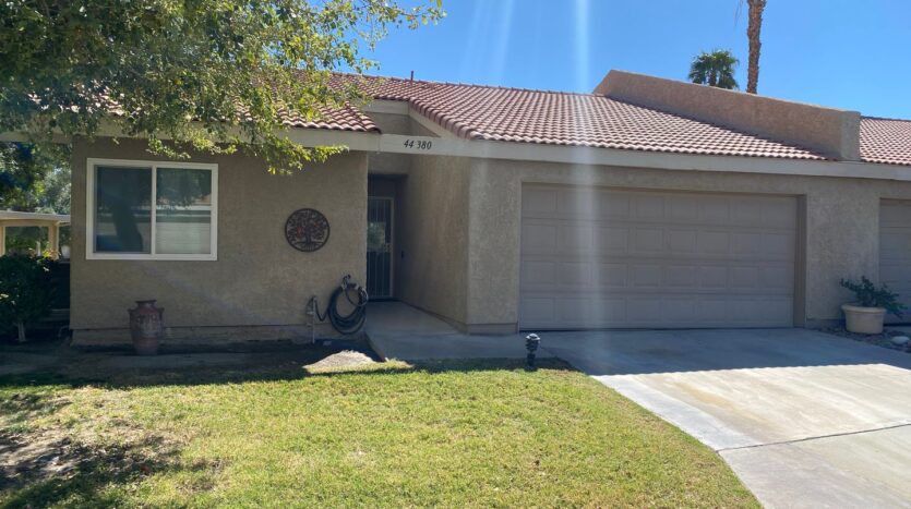 44380 E Sundown Crest Dr - La Quinta - California - 2 bed, 2 bath rental property