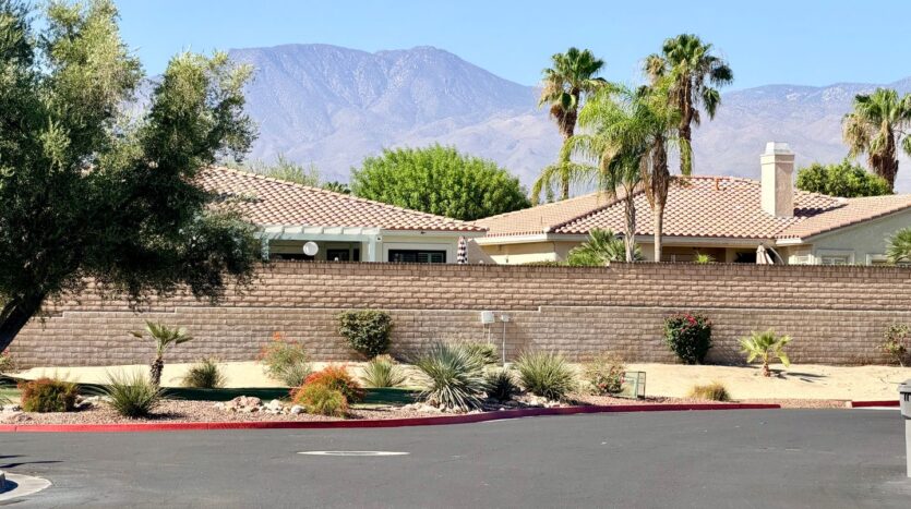 44380 E Sundown Crest Dr - La Quinta - California - 2 bed, 2 bath rental property