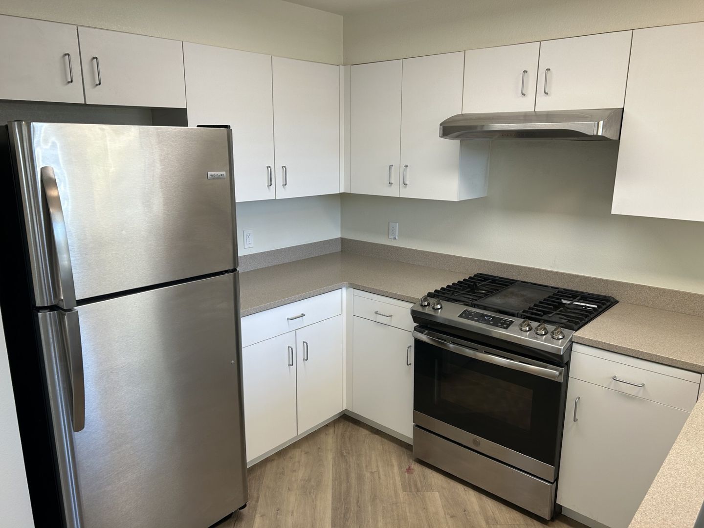 445 Southwest Blvd. #8 - Rohnert Park - California - 2 bed, 1 bath rental property