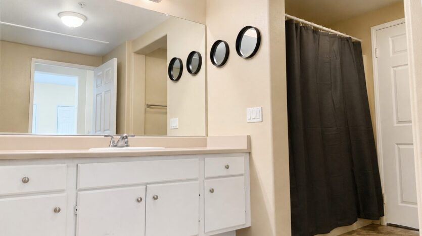 44784 Adam Ln. - Temecula - California - 1 bed, 1 bath rental property
