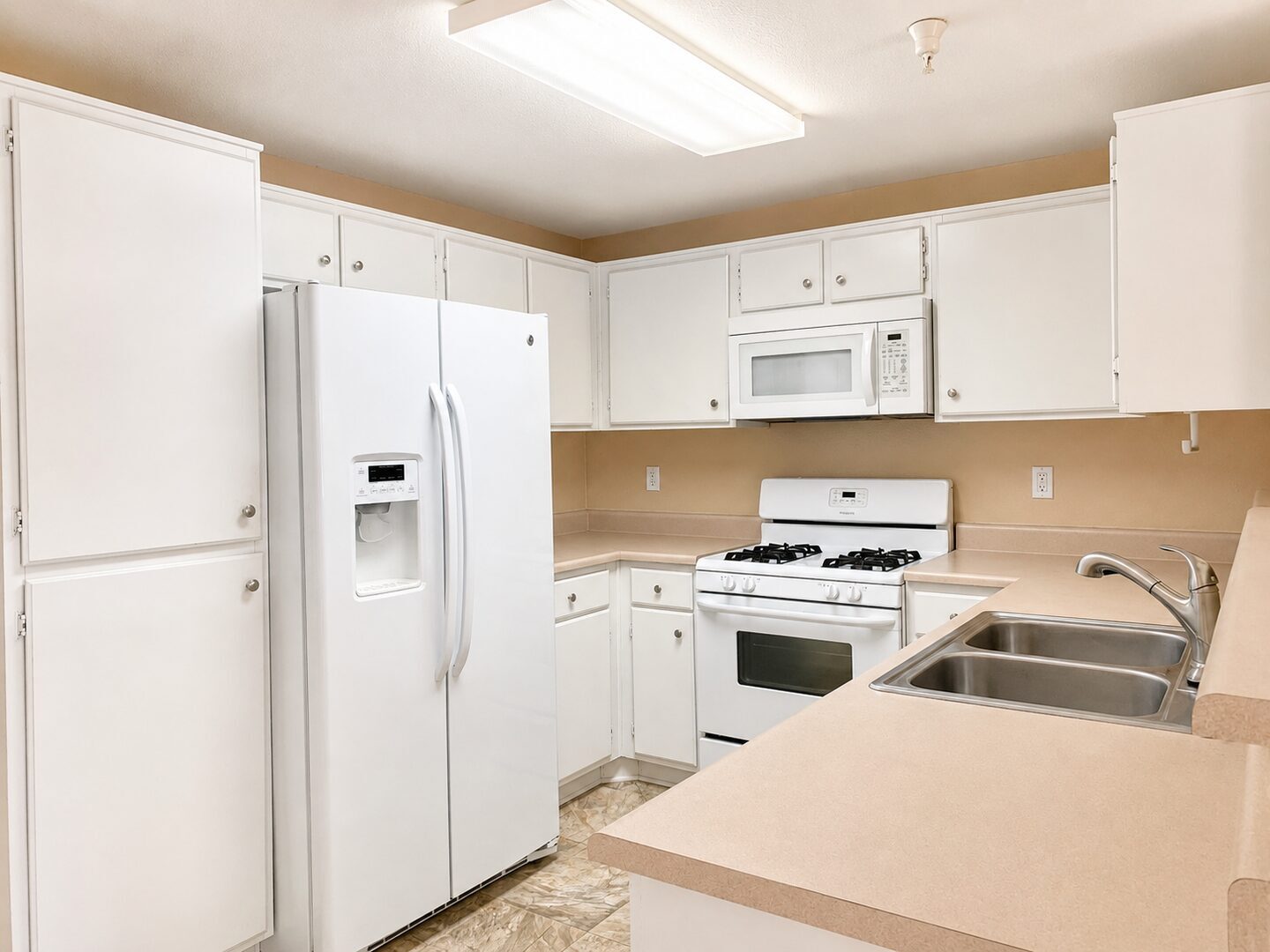 44784 Adam Ln. - Temecula - California - 1 bed, 1 bath rental property