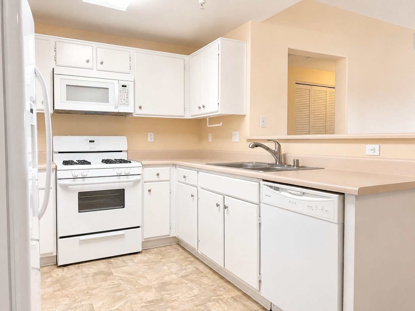 44784 Adam Ln. - Temecula - California - 1 bed, 1 bath rental property