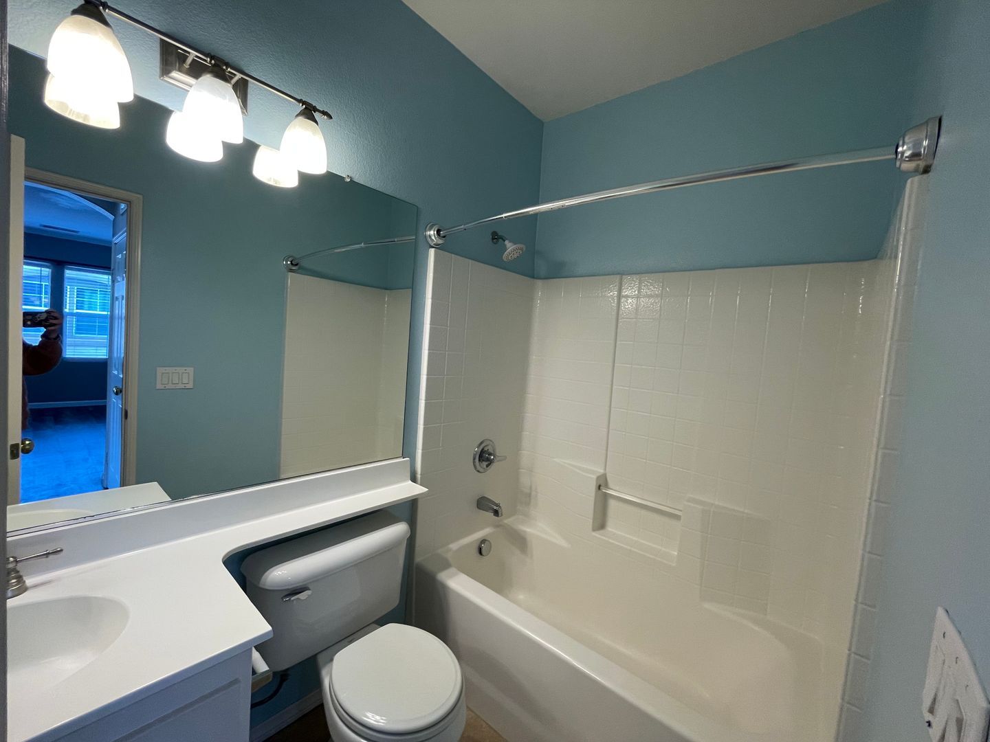 4479 Brisbane Way Unit 6 - Oceanside - California - 2 bed, 2 bath rental property