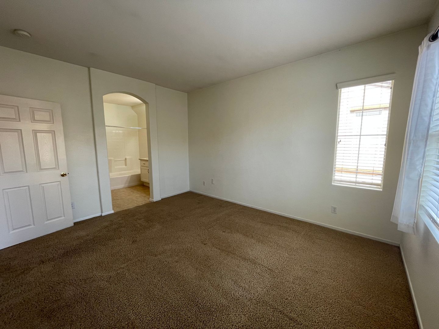 4479 Brisbane Way Unit 6 - Oceanside - California - 2 bed, 2 bath rental property