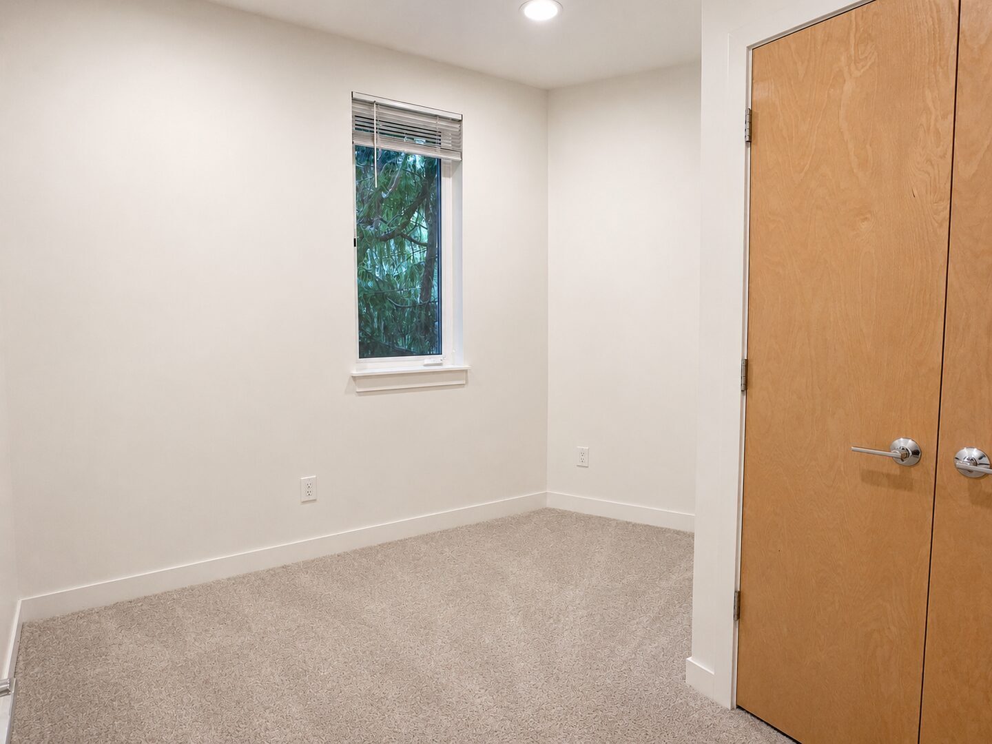 4505 23rd Ave SW - Seattle - Washington - 3 bed, 2.5 bath rental property