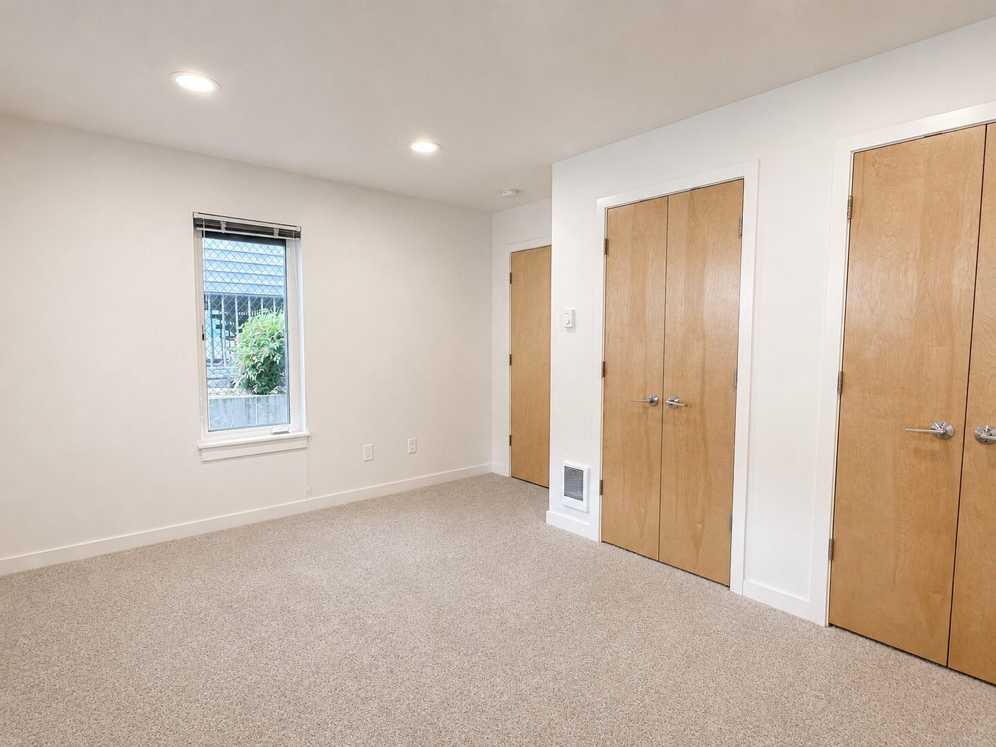 4505 23rd Ave SW - Seattle - Washington - 3 bed, 2.5 bath rental property