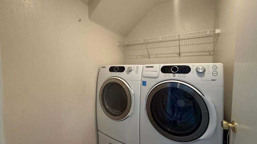 45719 Caledonia Ct. - Lancaster - California - 3 bed, 2.5 bath rental property
