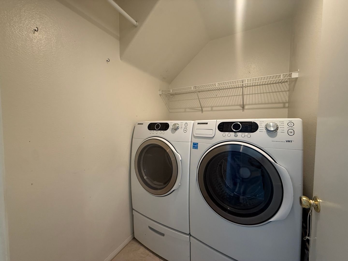 45719 Caledonia Ct. - Lancaster - California - 3 bed, 2.5 bath rental property