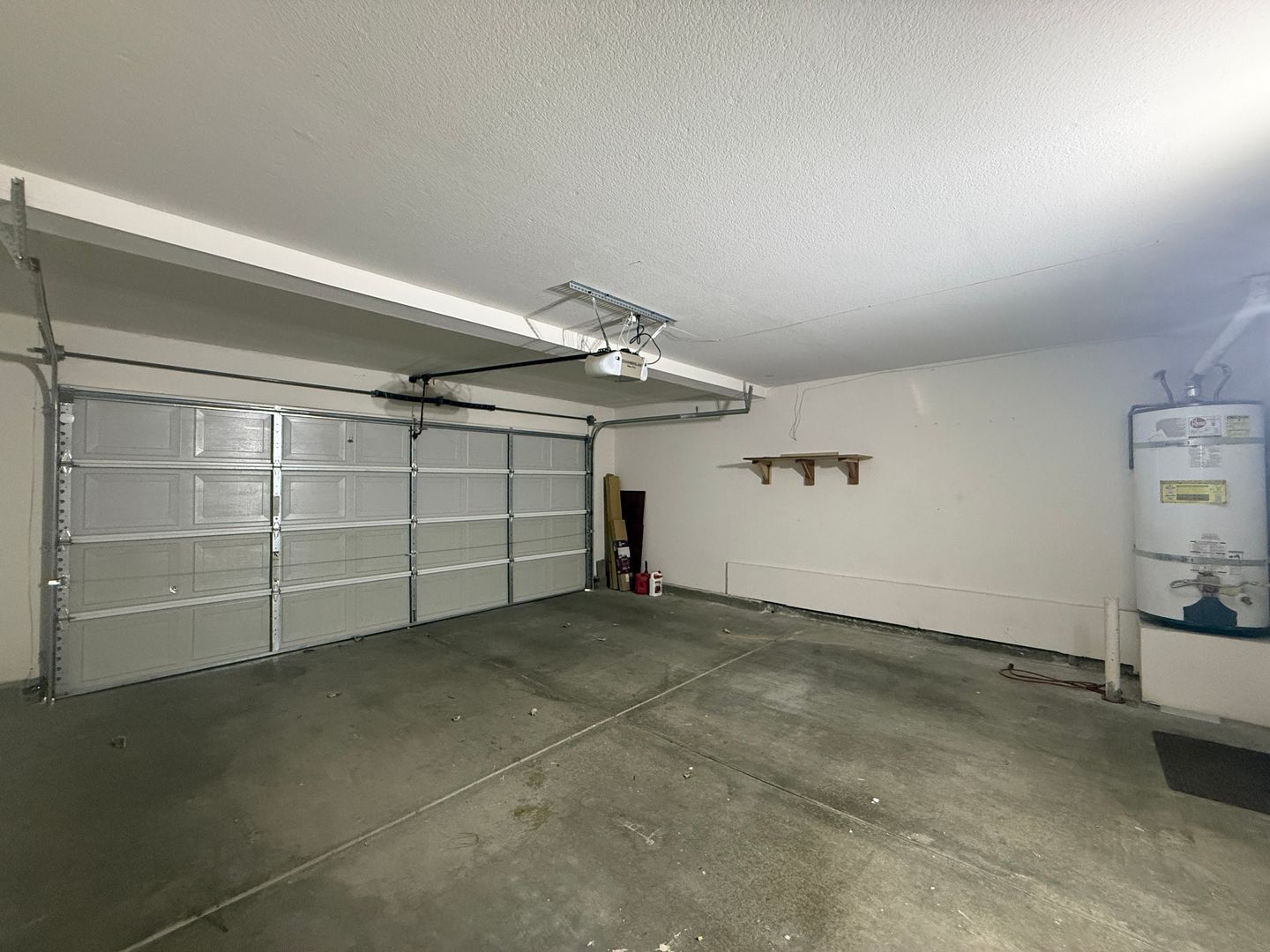45719 Caledonia Ct. - Lancaster - California - 3 bed, 2.5 bath rental property