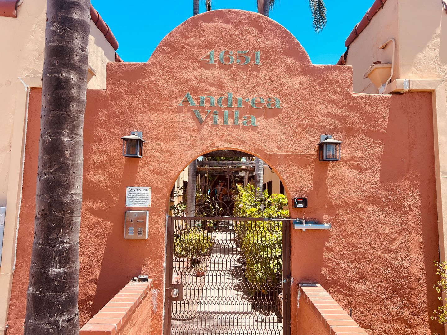 4651 Iowa Street Unit 2 - San Diego - California - 1 bed, 1 bath rental property