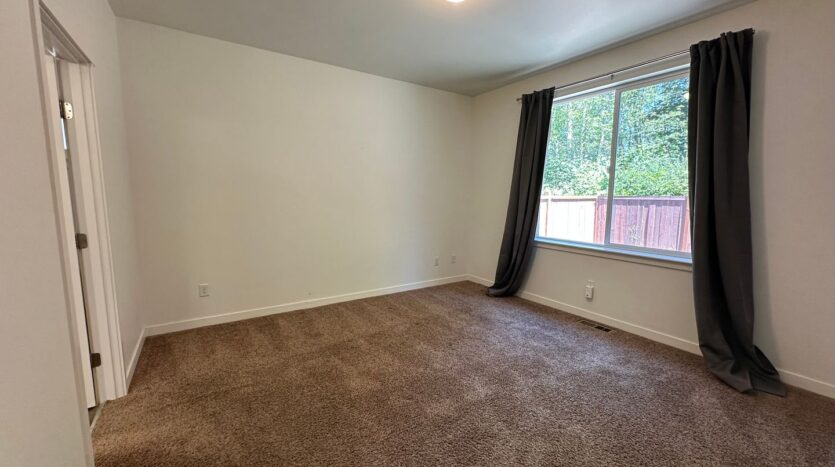 4726 Hadley St - Bellingham - Washington - 3 bed, 2.5 bath rental property