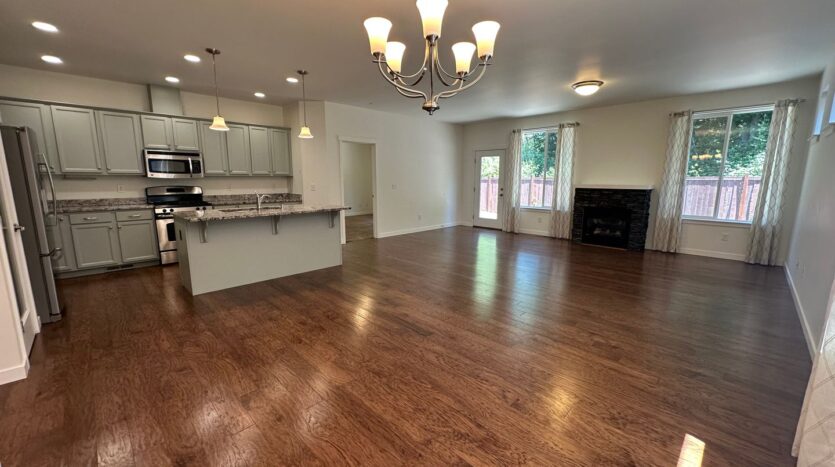 4726 Hadley St - Bellingham - Washington - 3 bed, 2.5 bath rental property