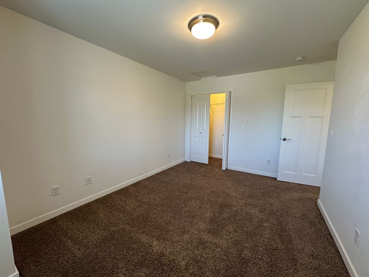 4726 Hadley St - Bellingham - Washington - 3 bed, 2.5 bath rental property