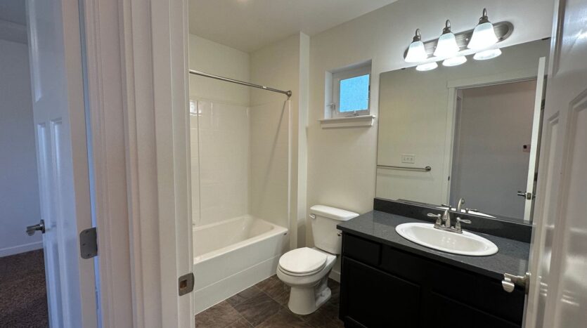 4726 Hadley St - Bellingham - Washington - 3 bed, 2.5 bath rental property