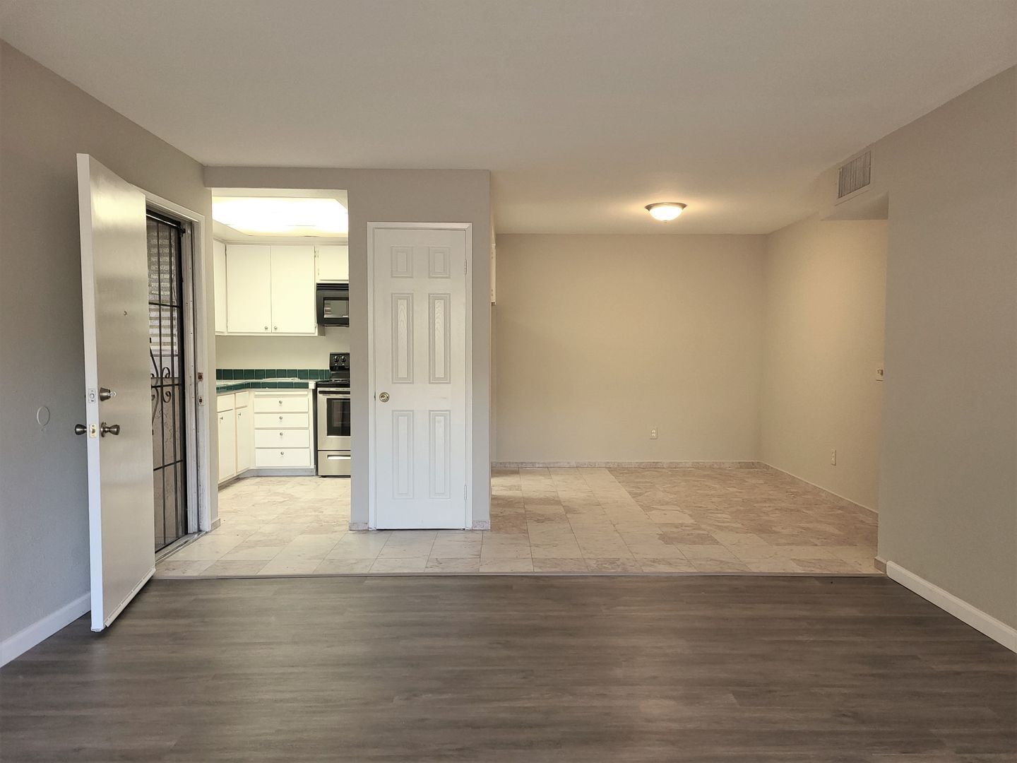 475 N. Midway Unit #114 - Escondido - California - 3 bed, 2 bath rental property
