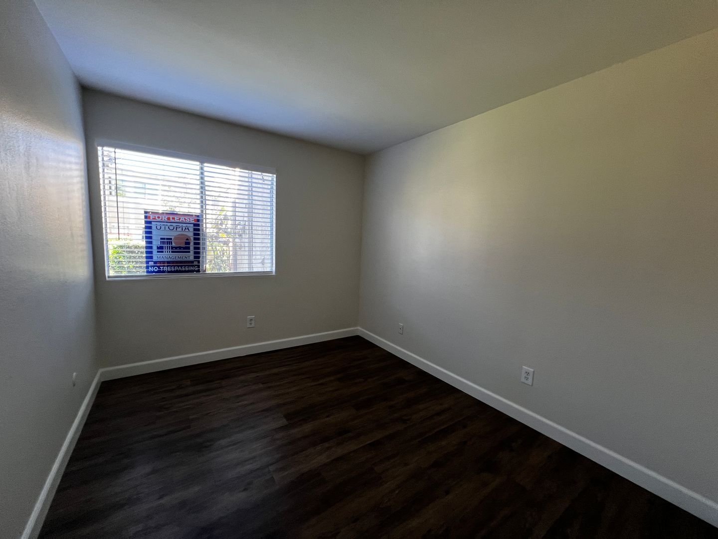 475 N. Midway Unit #114 - Escondido - California - 3 bed, 2 bath rental property