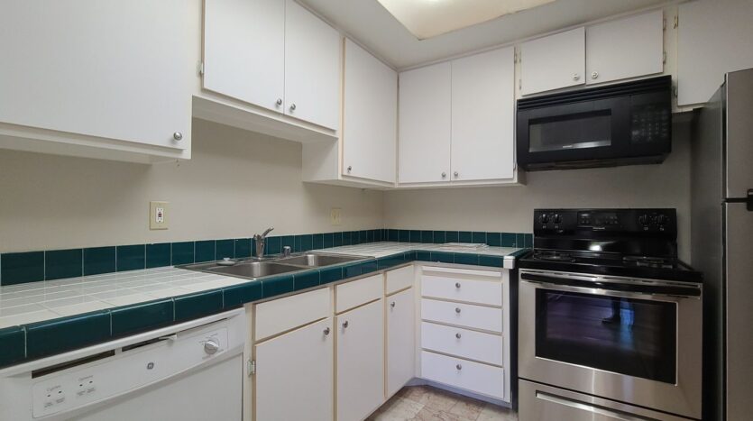 475 N. Midway Unit #114 - Escondido - California - 3 bed, 2 bath rental property