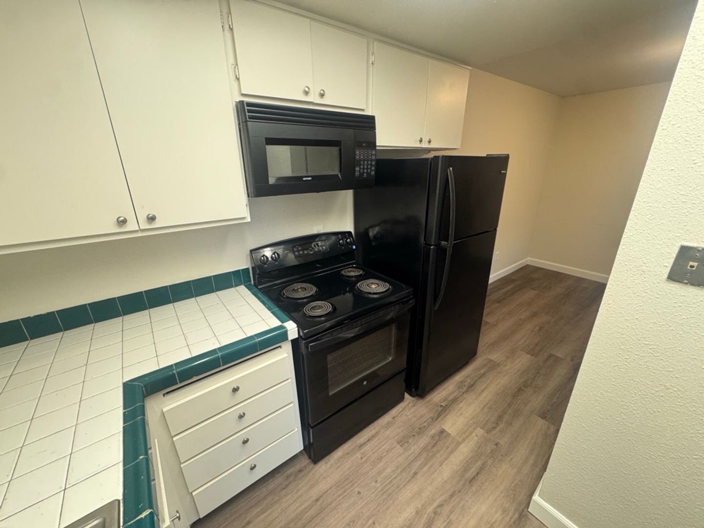 475 N. Midway Unit #114 - Escondido - California - 3 bed, 2 bath rental property