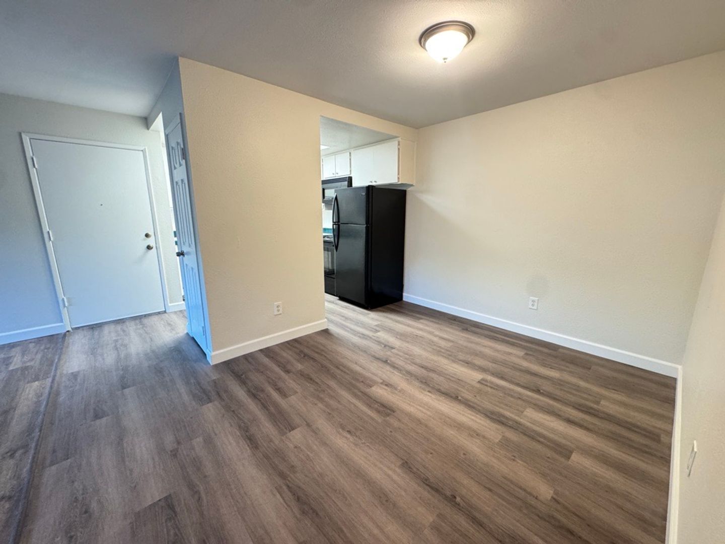475 N. Midway Unit #114 - Escondido - California - 3 bed, 2 bath rental property