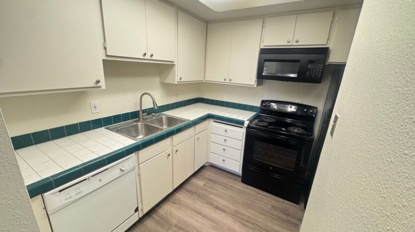 475 N. Midway Unit #114 - Escondido - California - 3 bed, 2 bath rental property