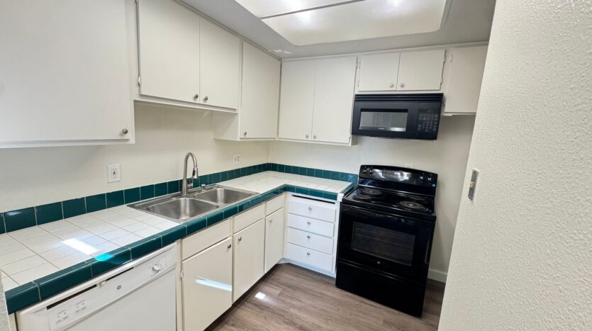475 N. Midway Unit #114 - Escondido - California - 3 bed, 2 bath rental property