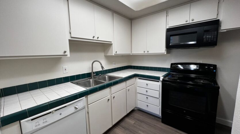 475 N. Midway Unit #114 - Escondido - California - 3 bed, 2 bath rental property