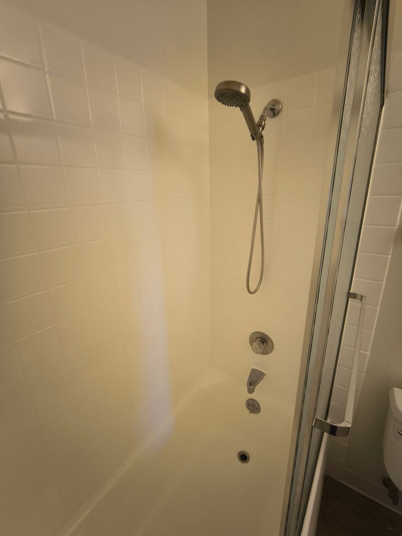 5 Commodore Drive #412 - Emeryville - California - 1 bed, 1 bath rental property