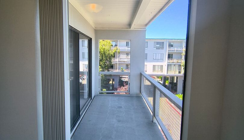 5 Commodore Drive #412 - Emeryville - California - 1 bed, 1 bath rental property