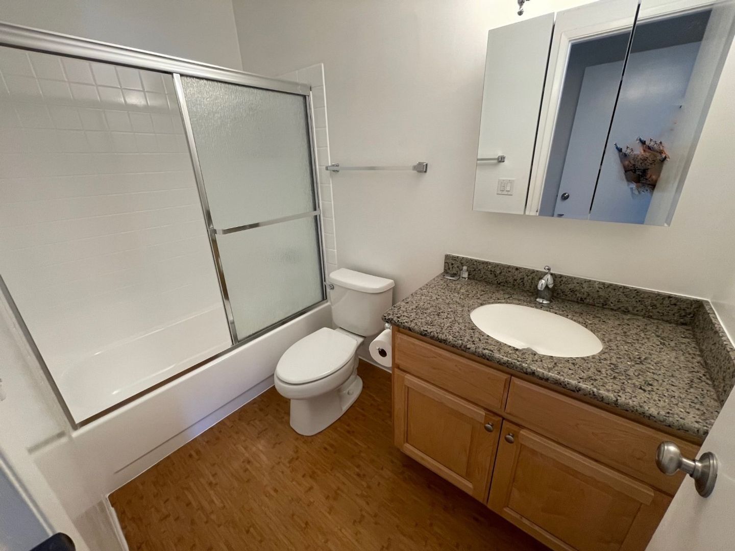 5 Commodore Drive #412 - Emeryville - California - 1 bed, 1 bath rental property