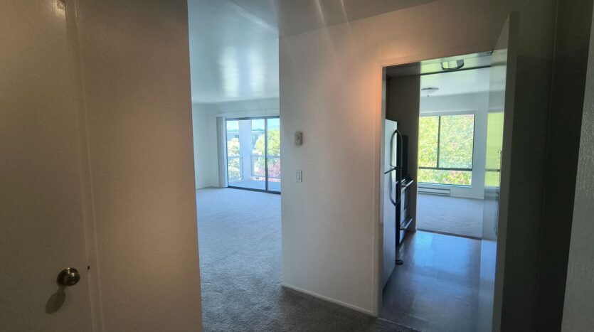 5 Commodore Drive #412 - Emeryville - California - 1 bed, 1 bath rental property