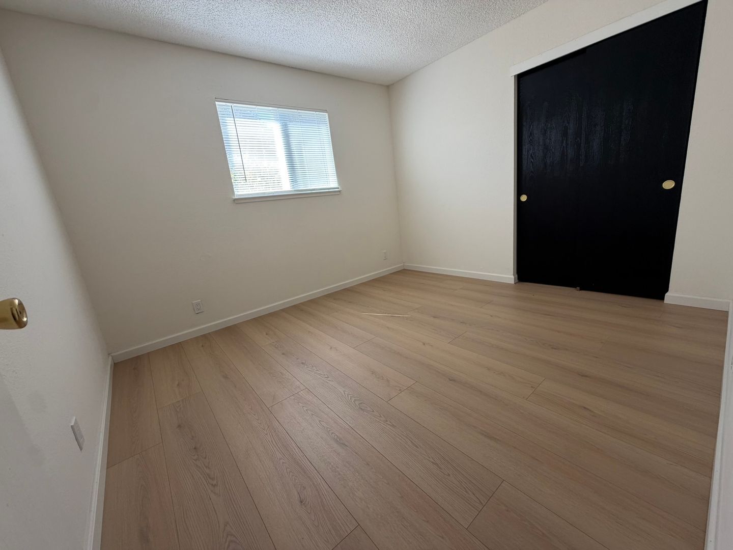 5061 Shell St  - North Highlands - California - 2 bed, 1 bath rental property